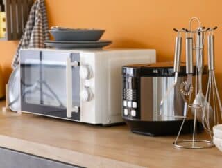 Adult men are like microwaves, Women of all ages are like crockpots – Dr. Claudia Six, PhD